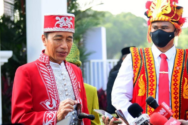 Presiden Jokowi Kenakan Baju Adat Buton Pada HUT Ke 77 Kemerdekaan RI